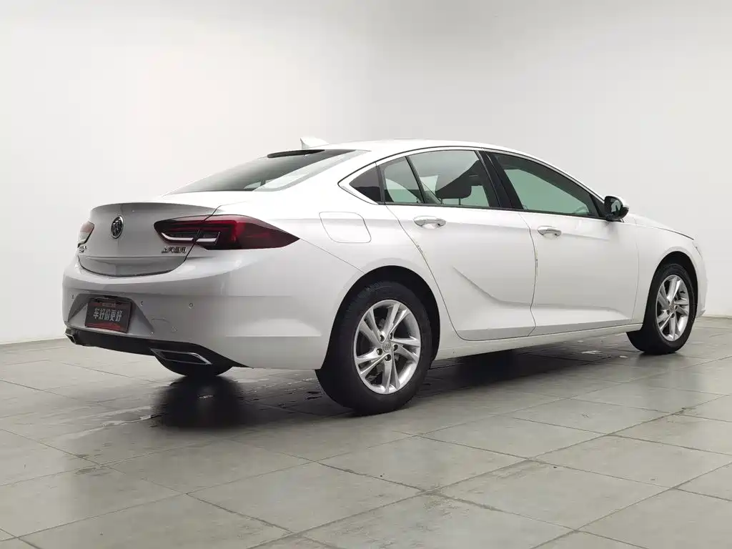 Buick Regal — миниатюра 2