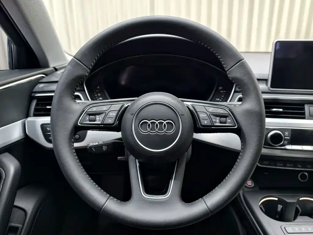 Audi A4L — миниатюра 19