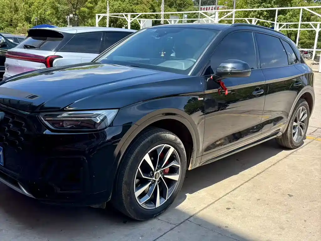 Audi Q5L 2024