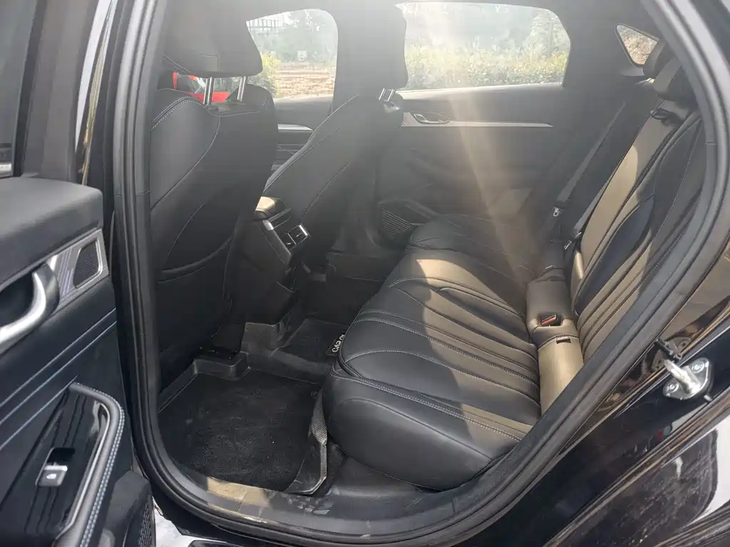 Geely Xingrui — миниатюра 5