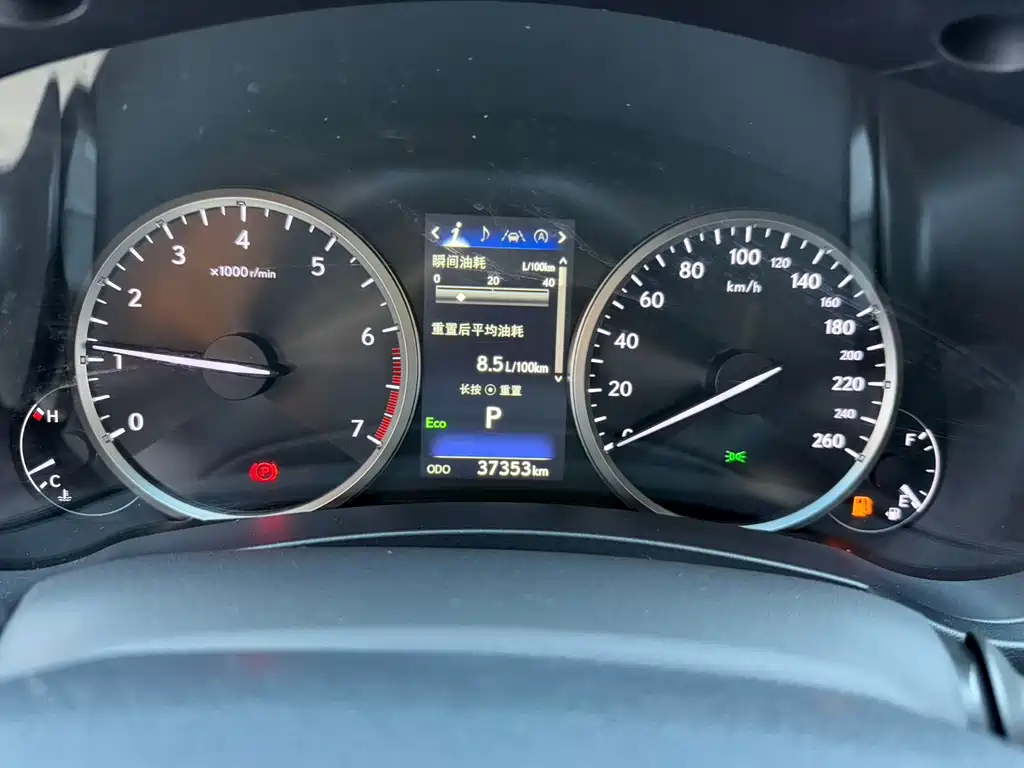 Lexus NX — миниатюра 7