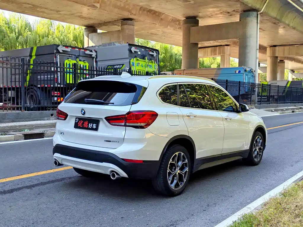 BMW X1 — миниатюра 15