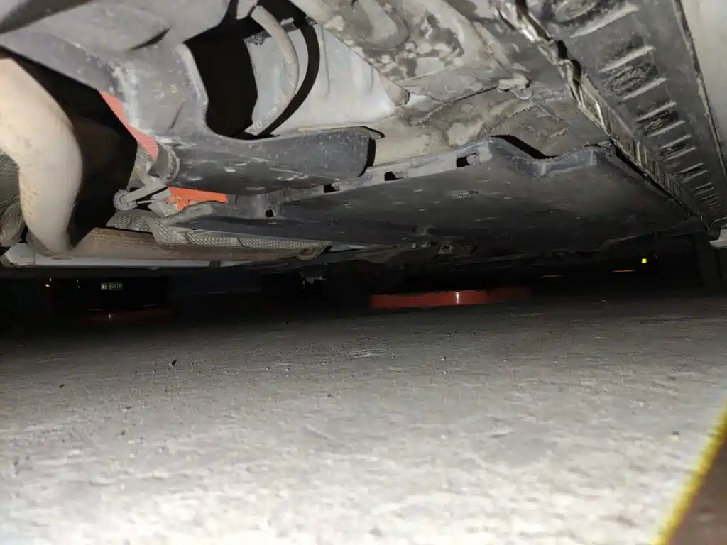 Toyota Corolla Hybrid — миниатюра 17