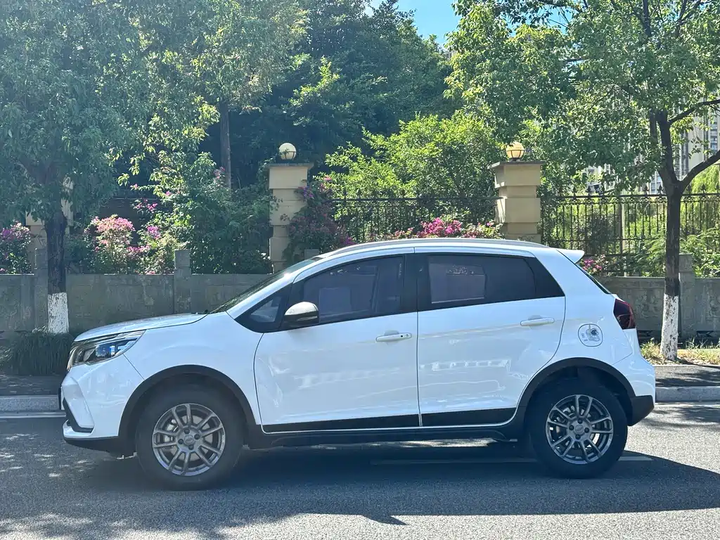 GEELY AUTOMOBILE VISION X3