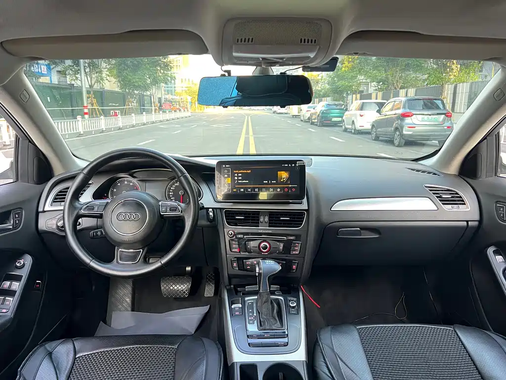 Audi A4L — миниатюра 8