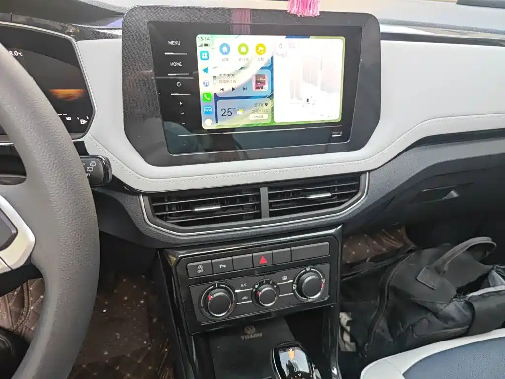 Volkswagen Tharu — миниатюра 9