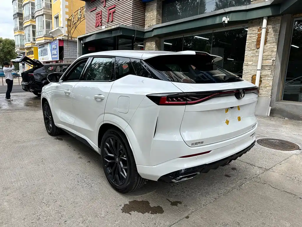 Changan UNI-Z — миниатюра 6