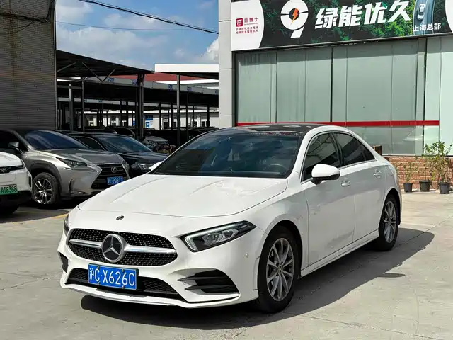 MERCEDES BENZ A CLASS