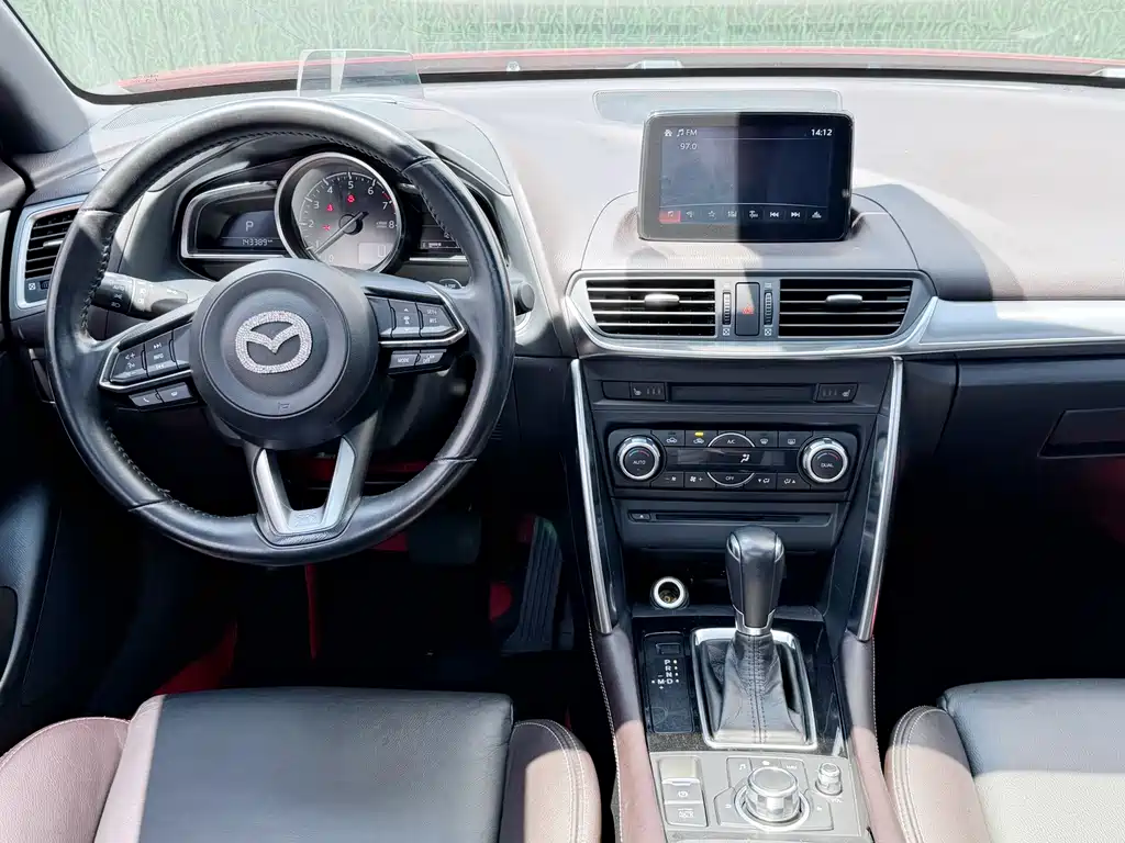 Mazda CX-4 2018 2.5L AT V