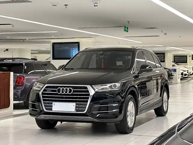 Audi Q 7 2016 2.0 T — фото 1