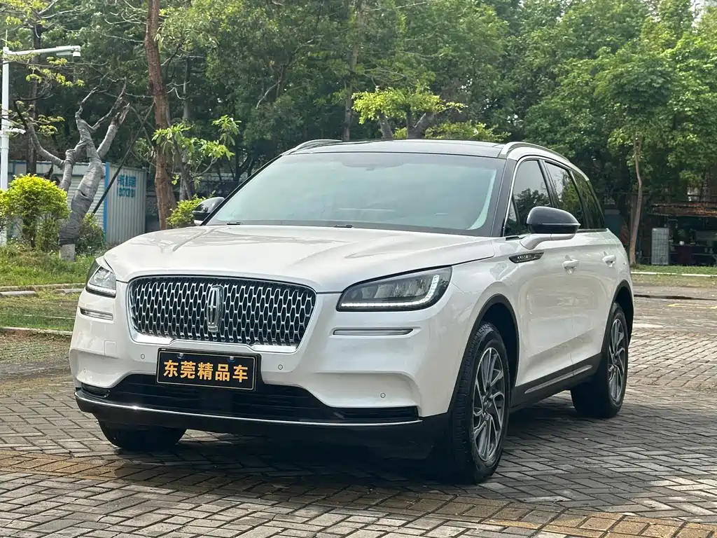 Lincoln Corsair 2.0T 2WD Premium Edition, фото 3