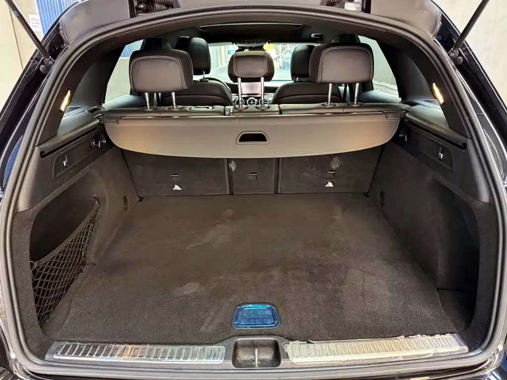 Mercedes-Benz GLC — миниатюра 8