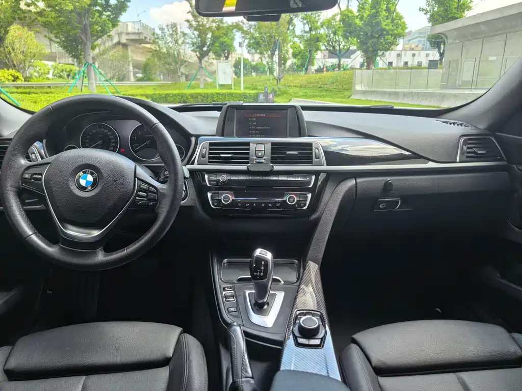 BMW 3 Series GT — миниатюра 5