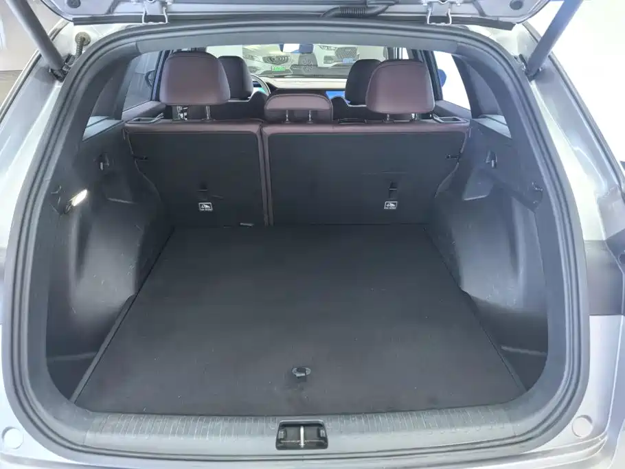 Geely Xingyue L — миниатюра 4
