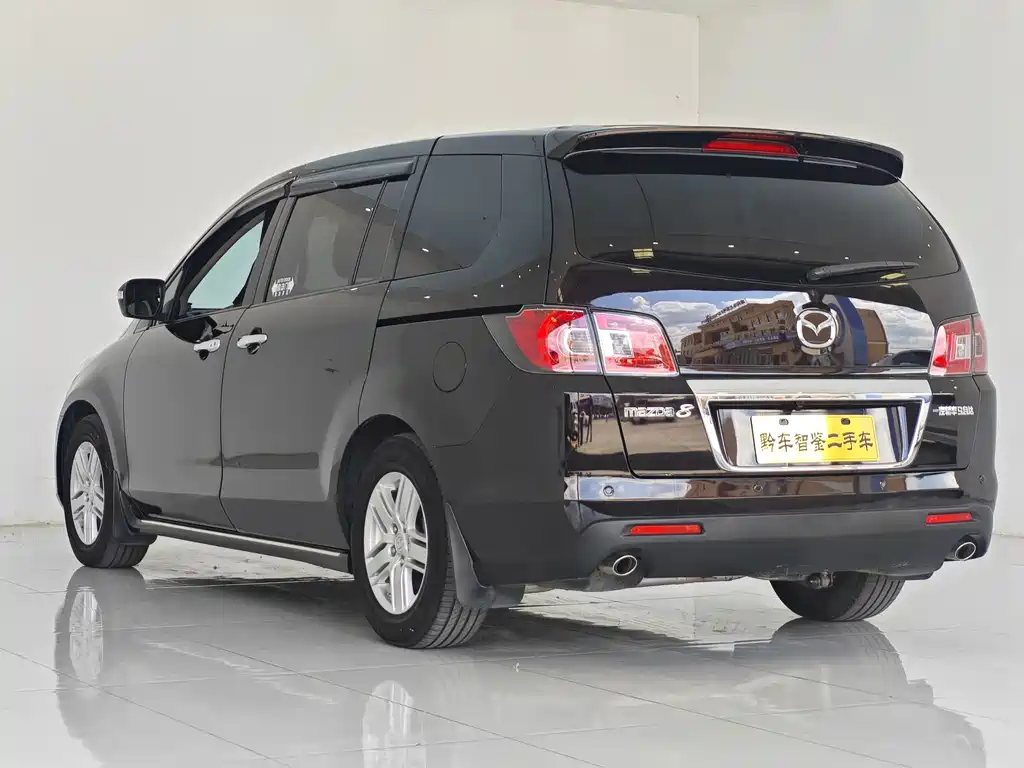 Mazda 8 — миниатюра 4