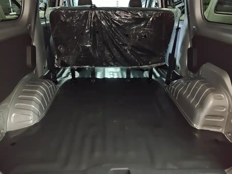 Wuling Rongguang EV — миниатюра 4