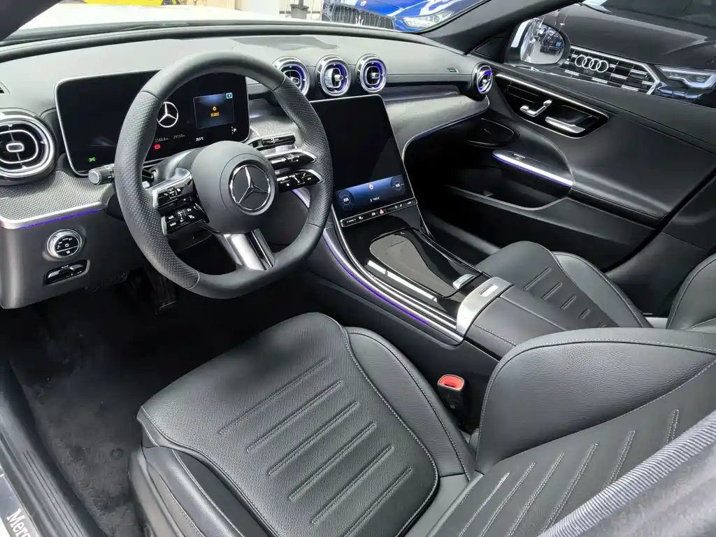 Mercedes-Benz C-Class — миниатюра 14
