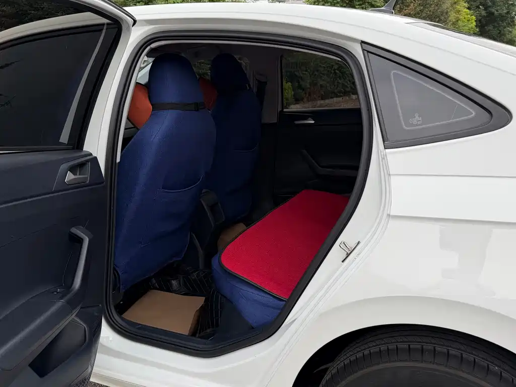 Volkswagen Lavida — миниатюра 8