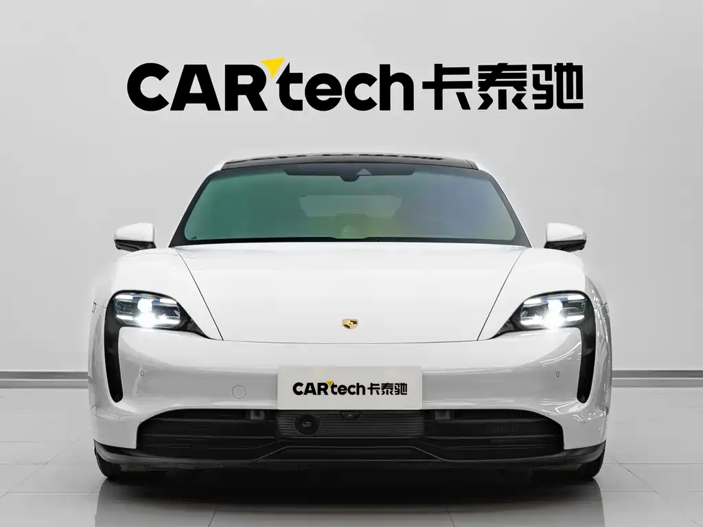 Porsche Taycan — миниатюра 2