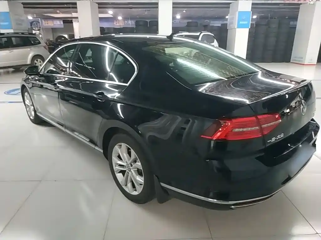Volkswagen Magotan — миниатюра 5