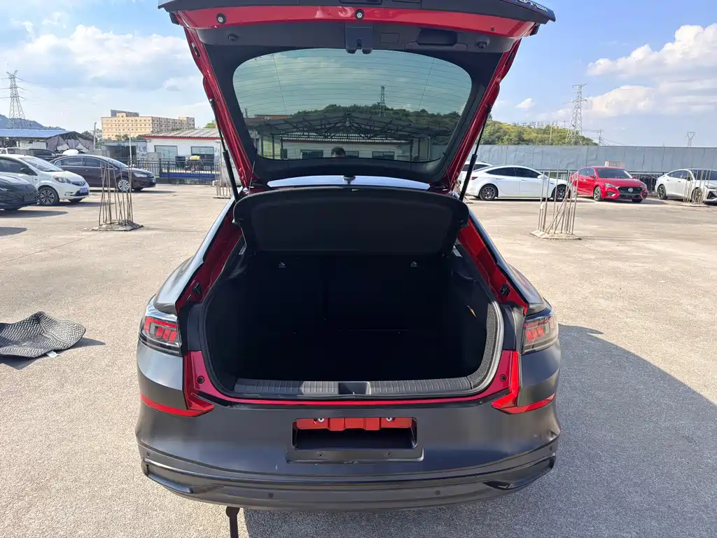 Volkswagen Lamando — миниатюра 16