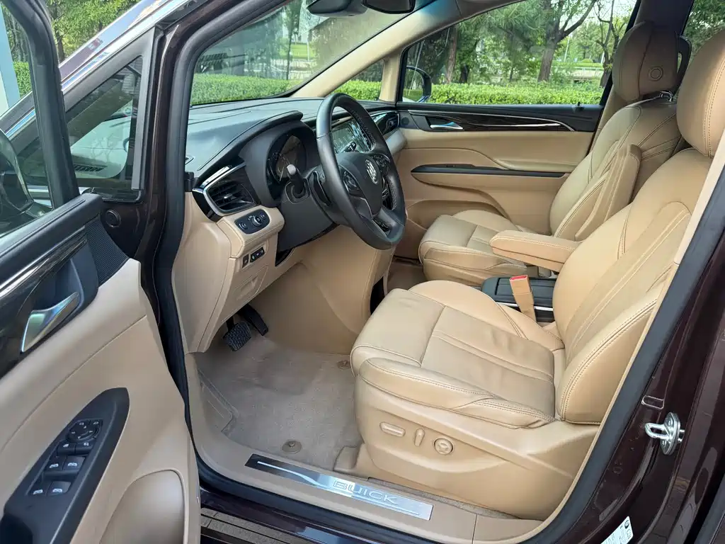 Buick GL8 — миниатюра 4
