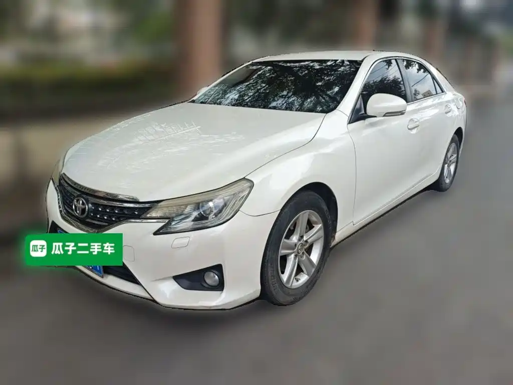 Toyota Reiz