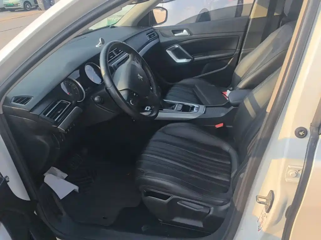 Peugeot 408 — миниатюра 15