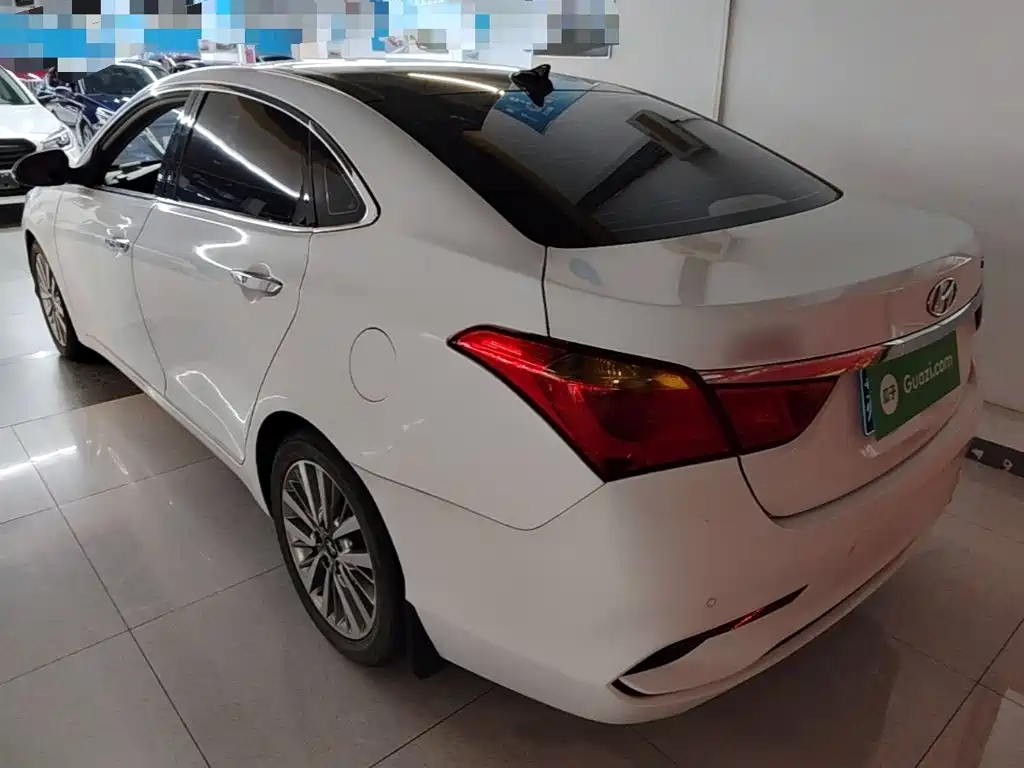 Hyundai Mistra — миниатюра 5