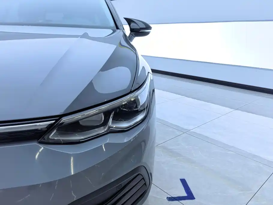 Volkswagen Golf — миниатюра 5