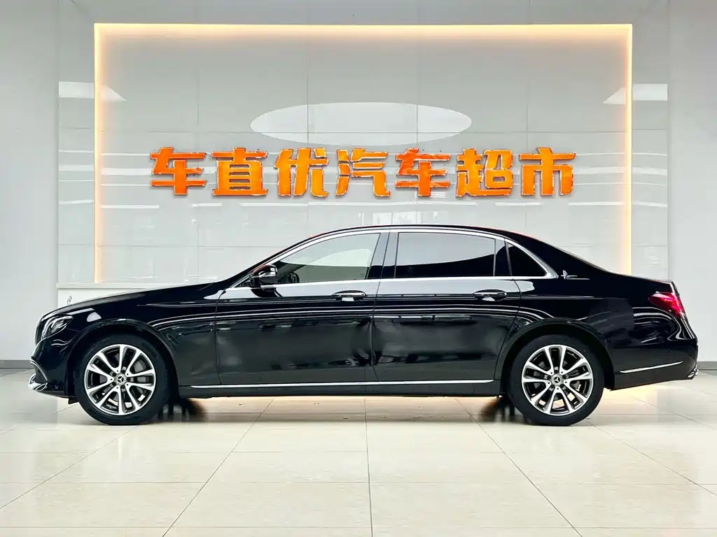 Mercedes-Benz E-Class — миниатюра 4