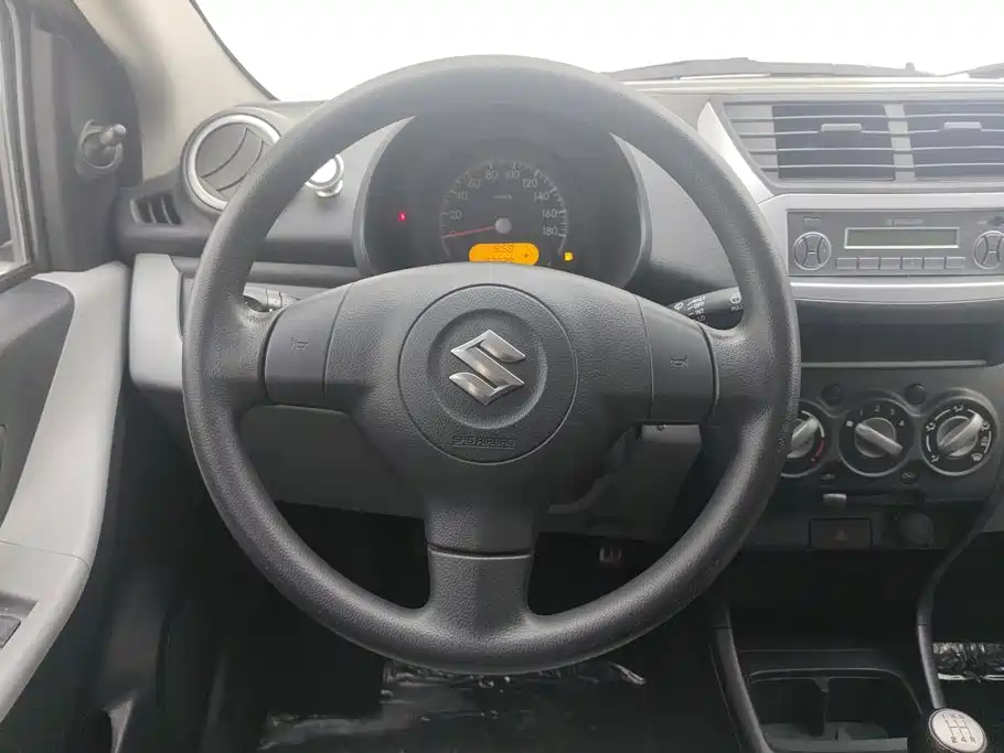 Suzuki Alto — миниатюра 15