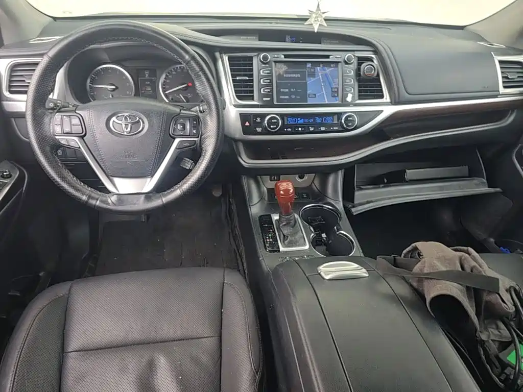 Toyota Highlander — миниатюра 20