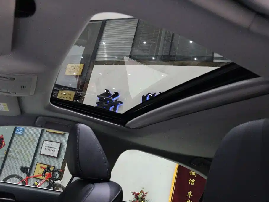 Lexus ES — миниатюра 21