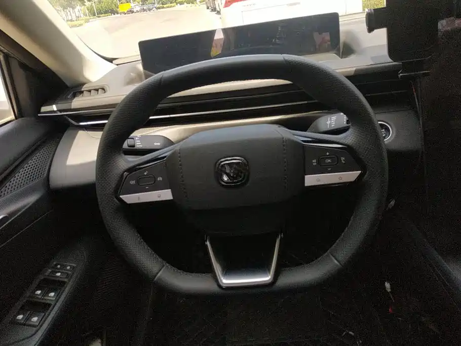 Changan Eado — миниатюра 15
