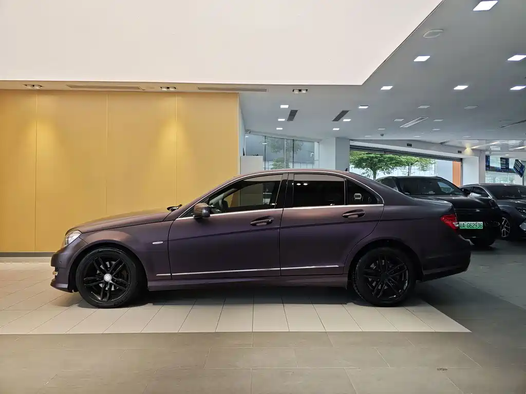 Mercedes-Benz C-Class — миниатюра 21