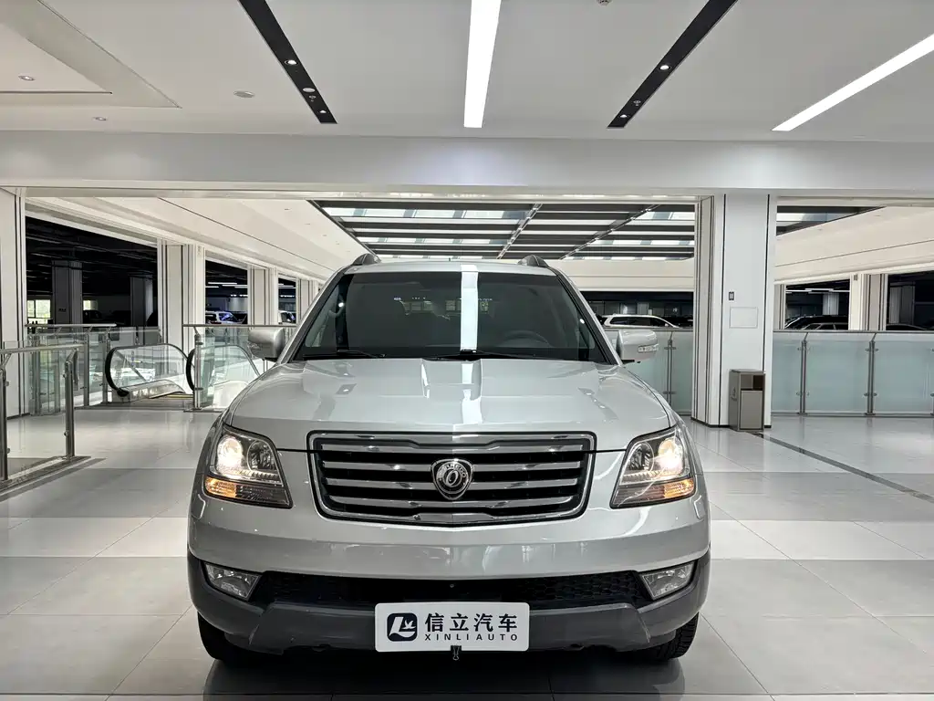 Kia Borrego — миниатюра 2