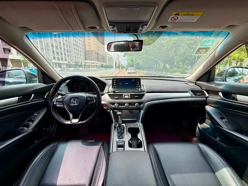 Honda Accord — миниатюра 5