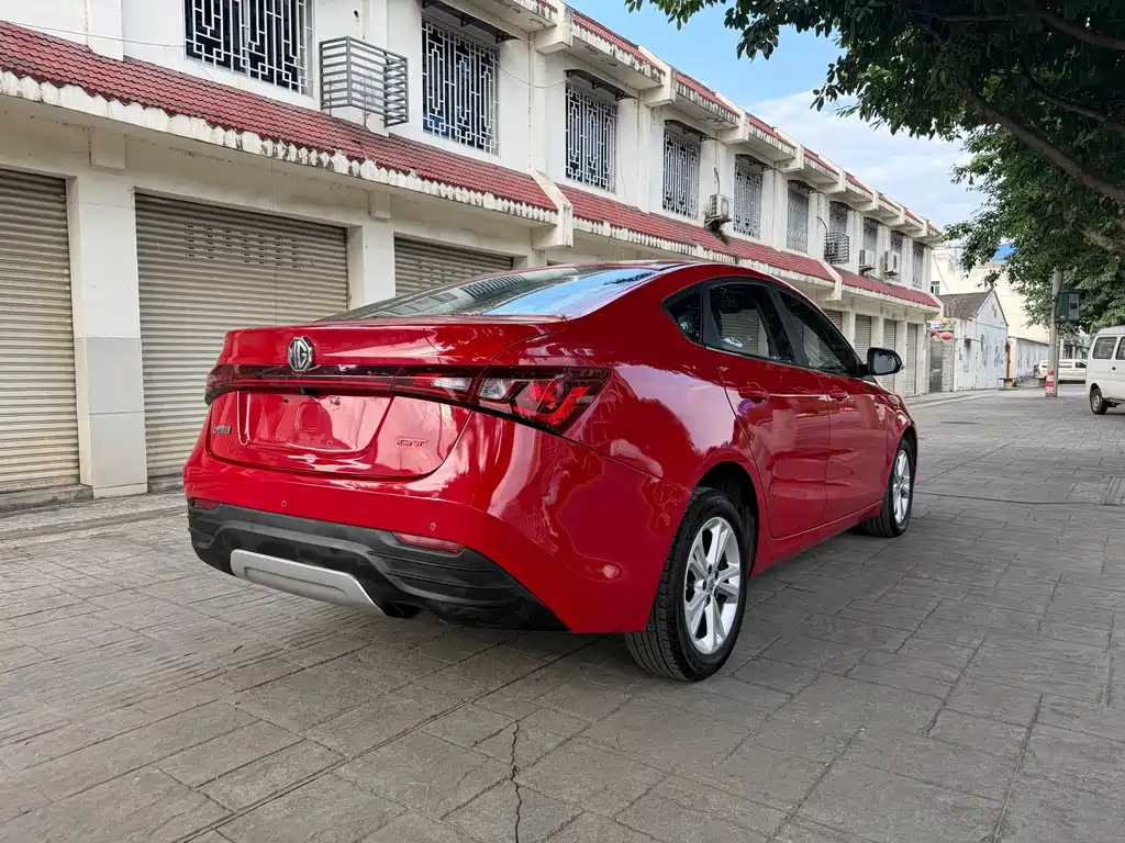MG MG GT 2016 1.5L AT Luxury