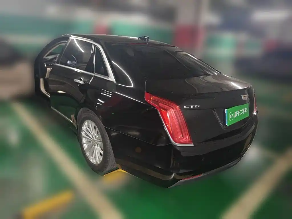 Cadillac CT6 — миниатюра 10