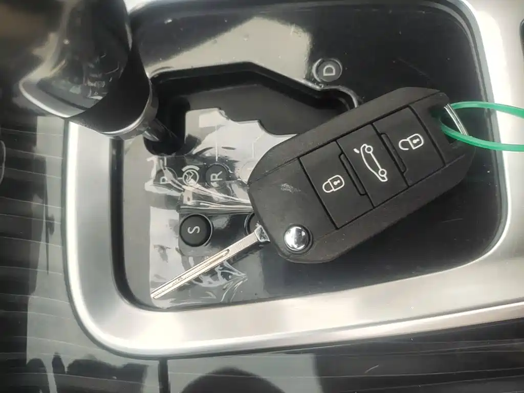 Peugeot 3008 — миниатюра 9