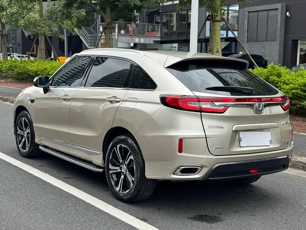 Honda UR-V — миниатюра 7