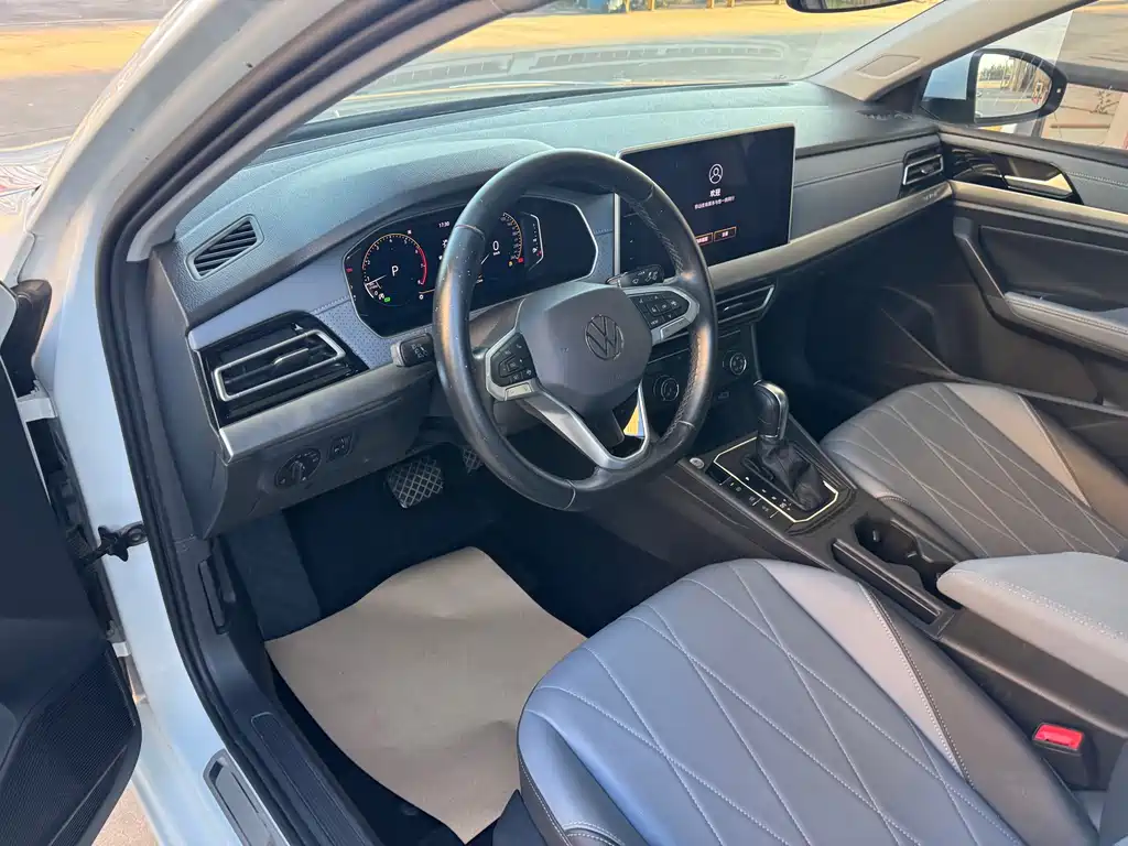 Volkswagen Lavida — миниатюра 3