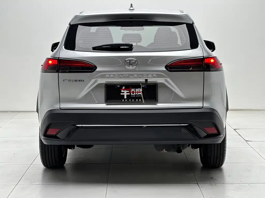 Toyota Frontlander — миниатюра 5