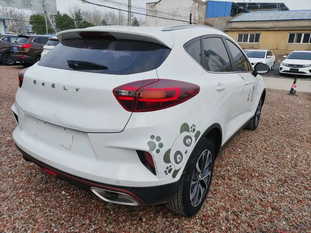 Geely Emgrand GS — миниатюра 5