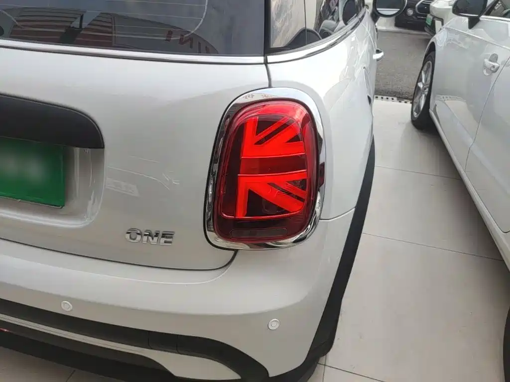 MINI Mini — миниатюра 8