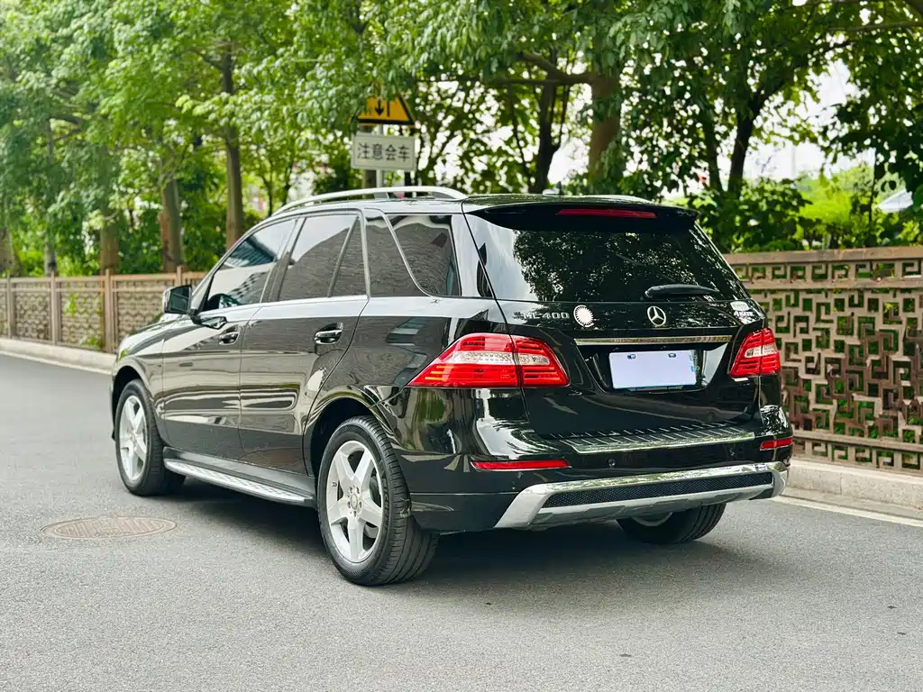 Mercedes-Benz M-Class — миниатюра 4
