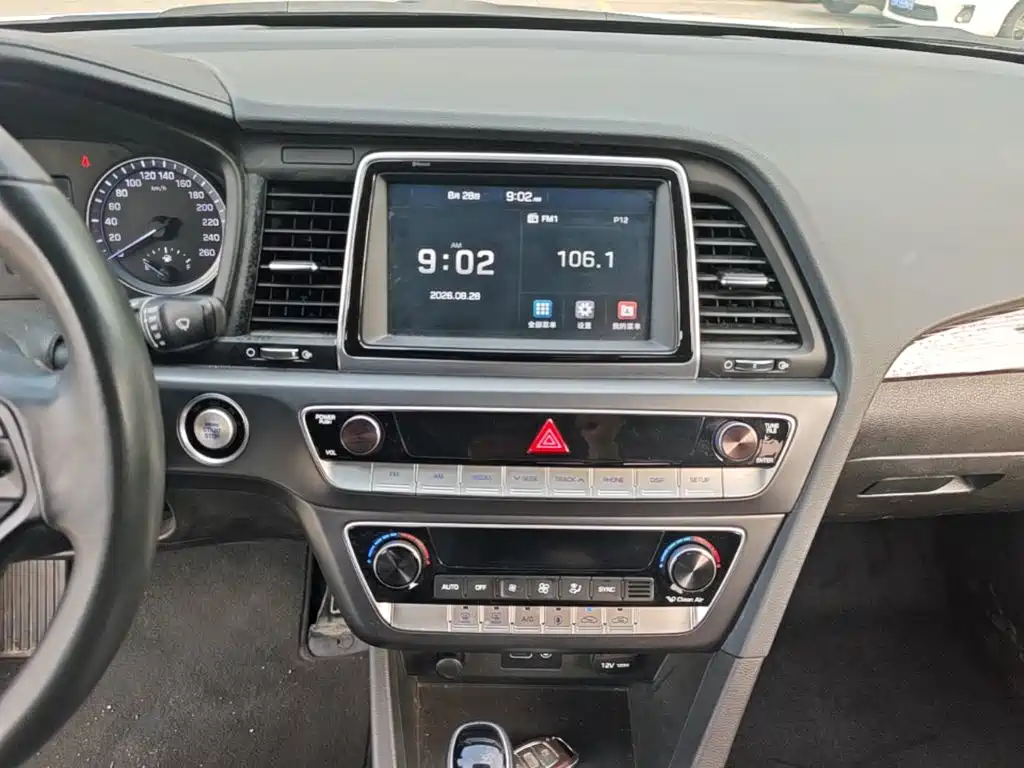 Hyundai Sonata — миниатюра 13