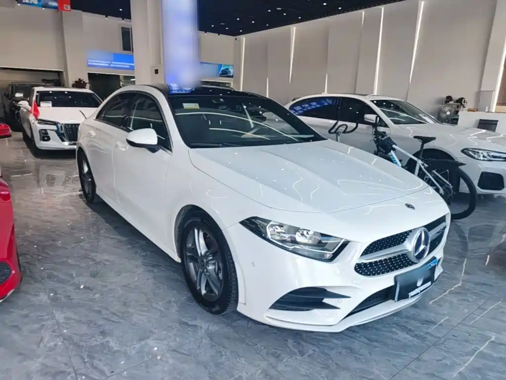 Mercedes-Benz A-Class — миниатюра 4