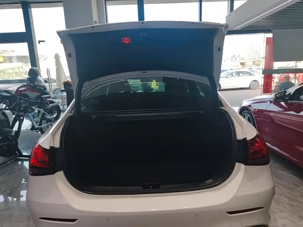 Mercedes-Benz A-Class — миниатюра 19